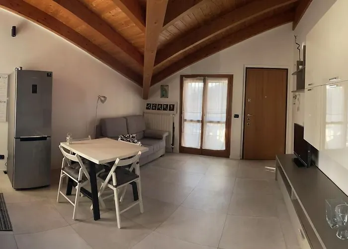 Malu Home Subway 4 Min Walk
